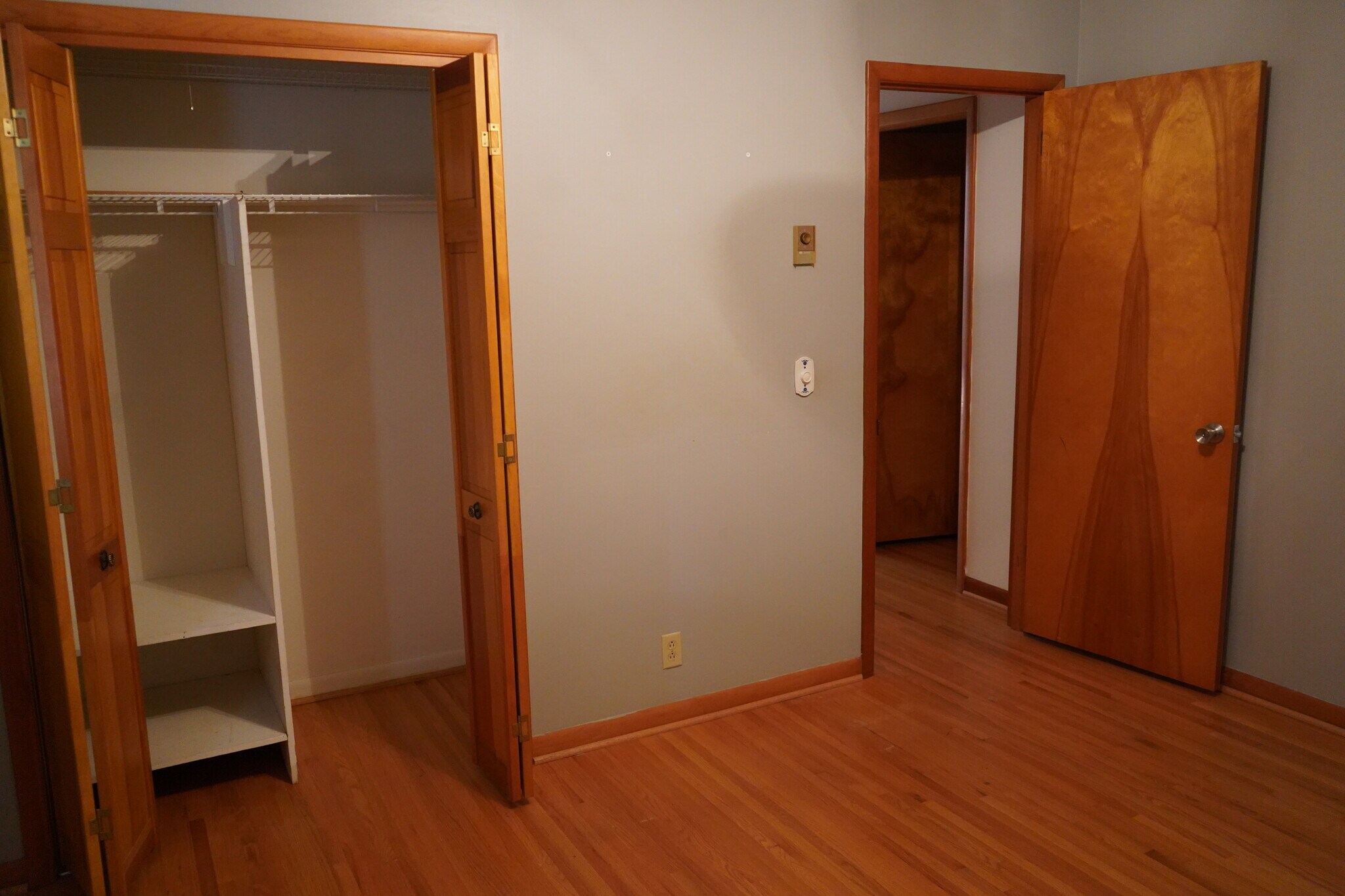 Building Photo - 1329 Winthorne Dr