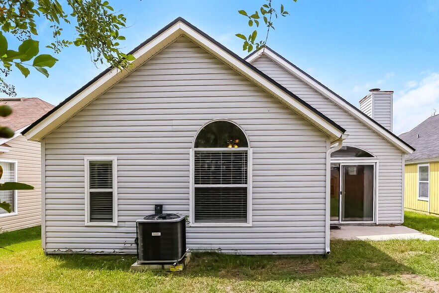 Building Photo - 1169 Creeks Ridge Rd