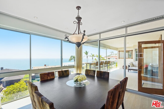 Building Photo - 18101 W Coastline Dr