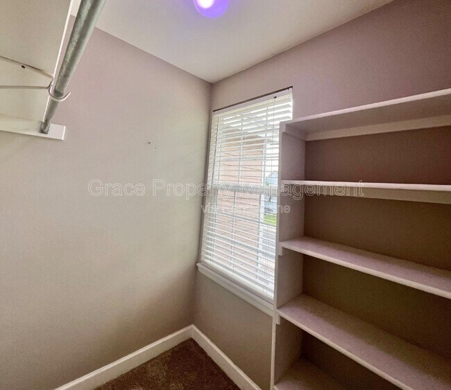 Building Photo - 22192 Pebble Brook Ln