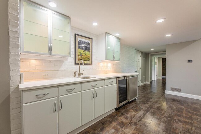 Building Photo - 5816 Leven Links Ct