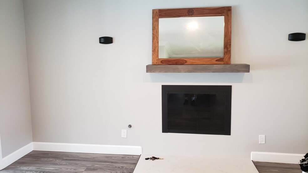 Building Photo - 1517 Orange Ave