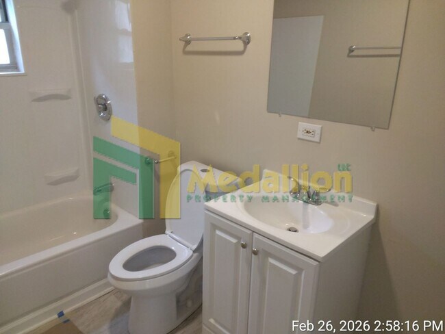 Building Photo - 1877 N Milwaukee Ave