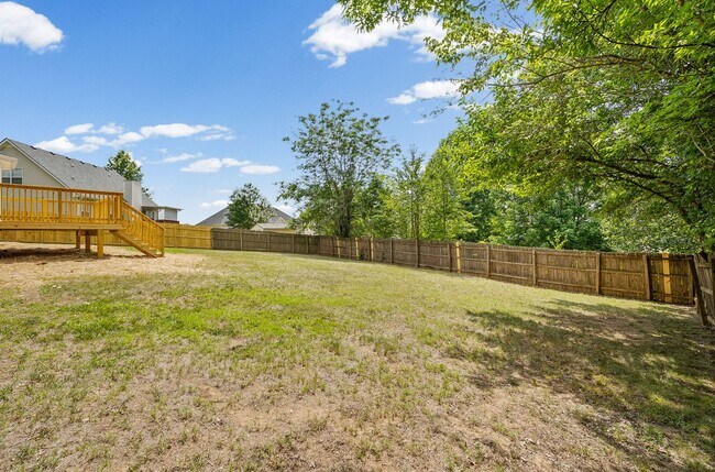 Building Photo - 270 Harold Dr