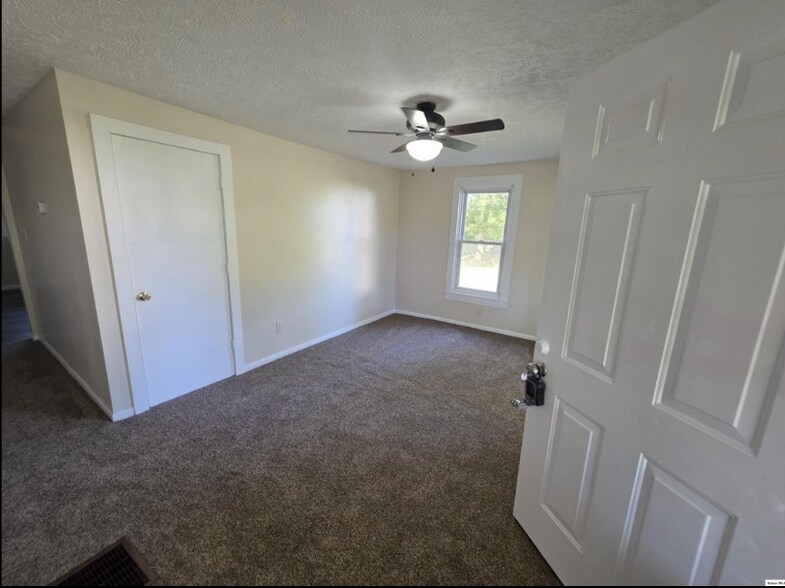 Building Photo - 6640 County Rd 23