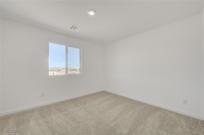 Building Photo - 8532 W Agate Ave