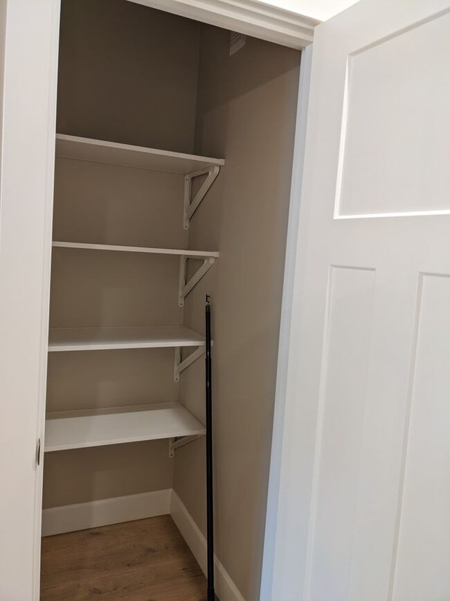 Building Photo - 20482 Murphy Rd