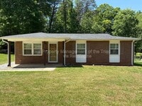 Building Photo - 5208 Larkspur Dr