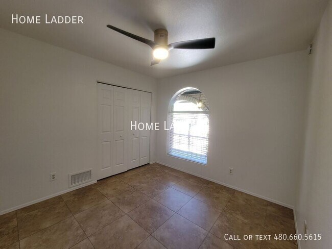 Building Photo - 16336 E Bainbridge Ave