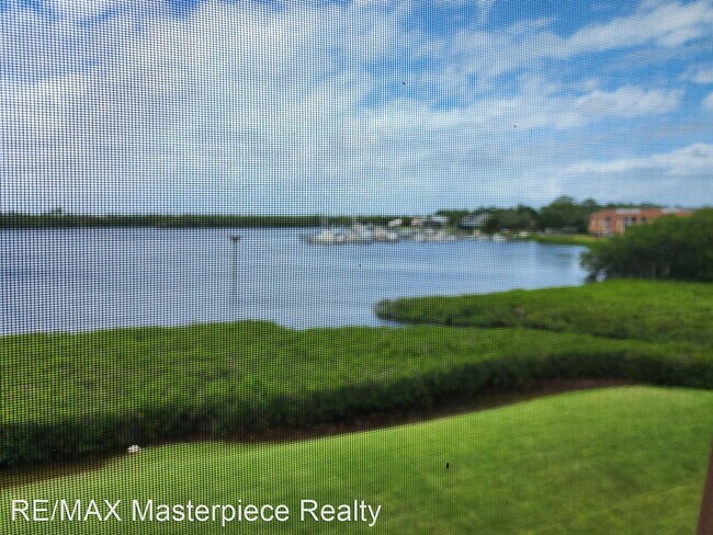 Building Photo - 2 br, 2 bath House - 3100 SE Pruitt Rd # E...