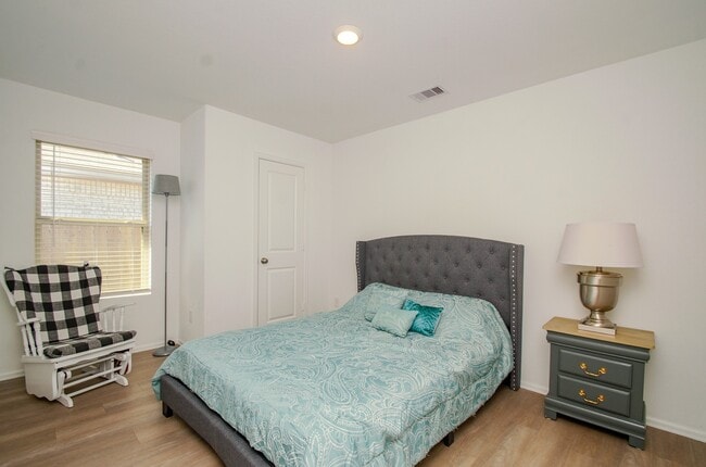 Building Photo - 4355 Palmetto Grv Ln