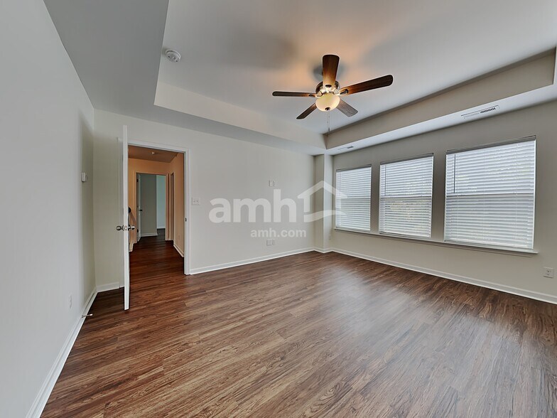 Building Photo - 3110 Ironwood Flat Dr