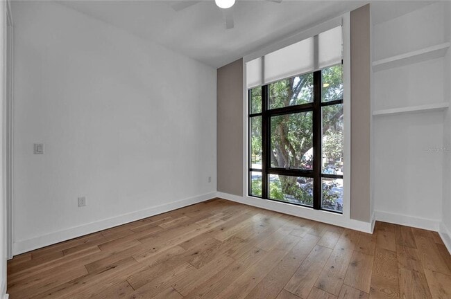 Building Photo - 1802 Mondrian Cir