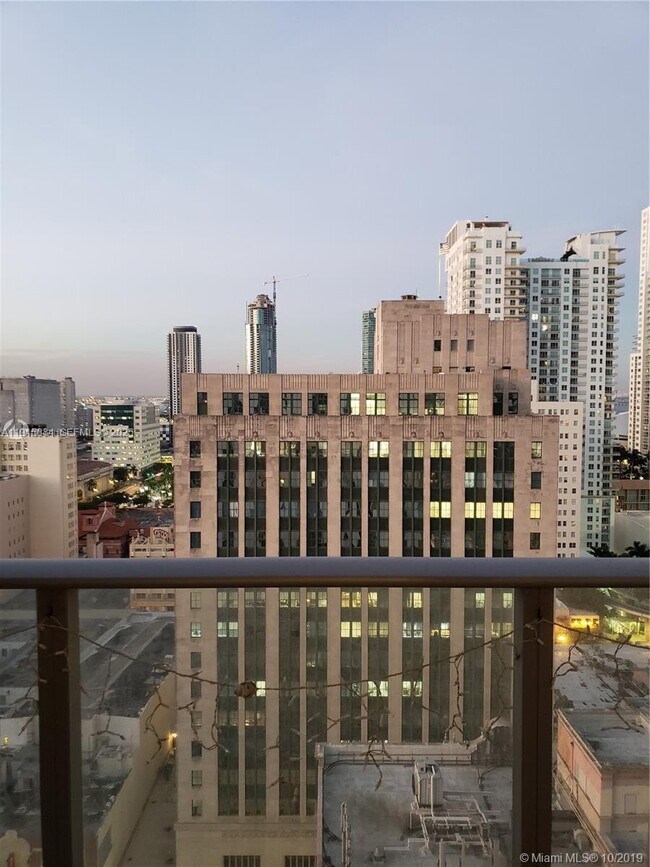 Building Photo - 151 SE 1st St