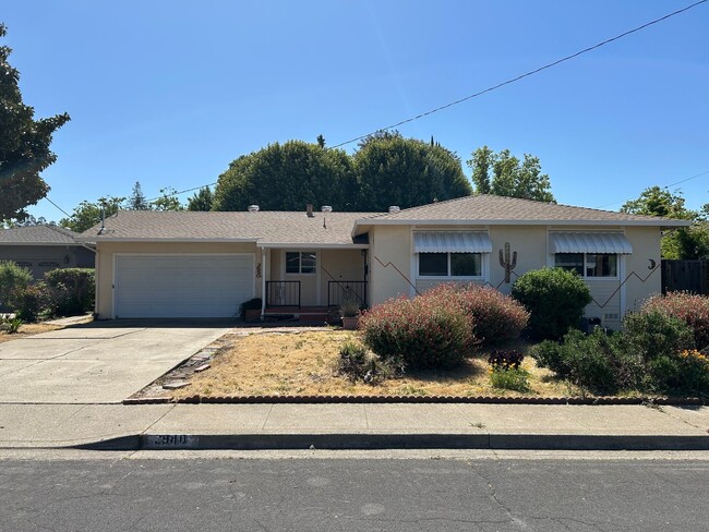 Primary Photo - Nice Single Level Home with Attached Garag...