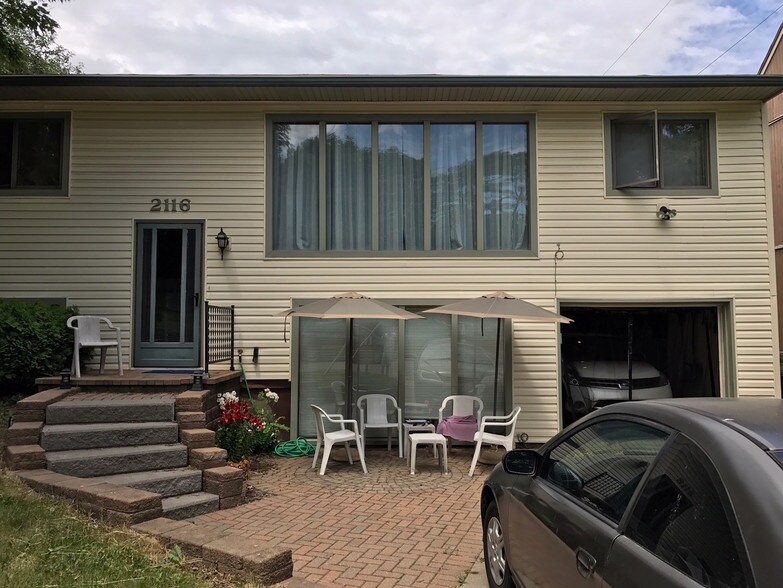 Front area - 2116 Thaler Ave
