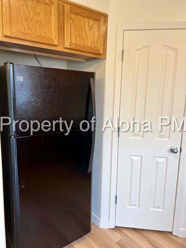 Building Photo - 2418 E Ohio Ave