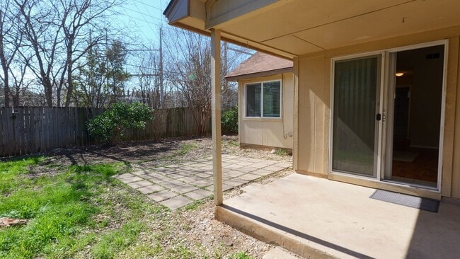 Building Photo - 6223 Avery Island Ave