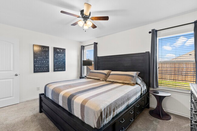 Building Photo - 1111 Mercury Dr