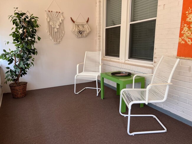 Building Photo - 3668 Wilmington Ave