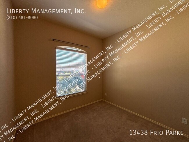 Building Photo - 13438 Frio Parke