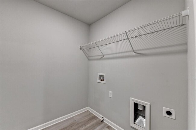Building Photo - 2408 Morgan Creek Rd