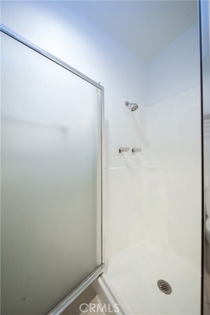 Building Photo - 5325 Newcastle Ave