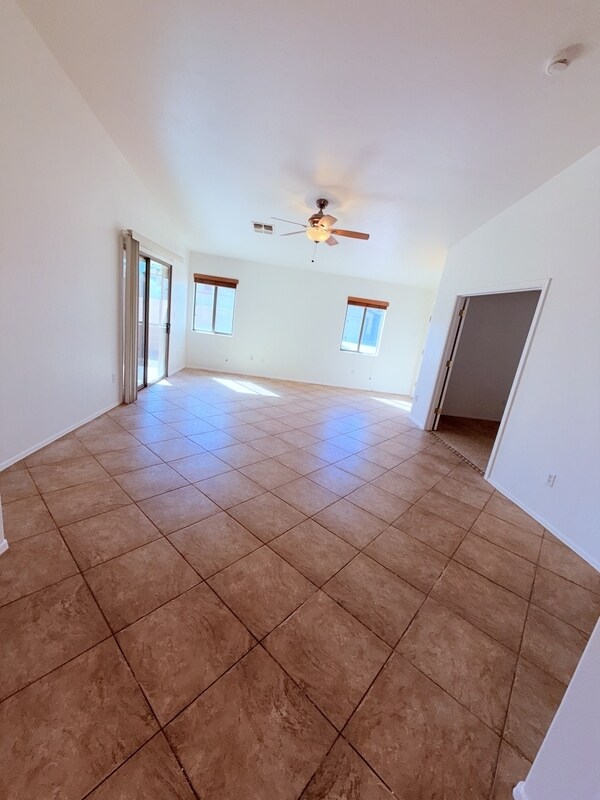Building Photo - 11793 W Barley Dr