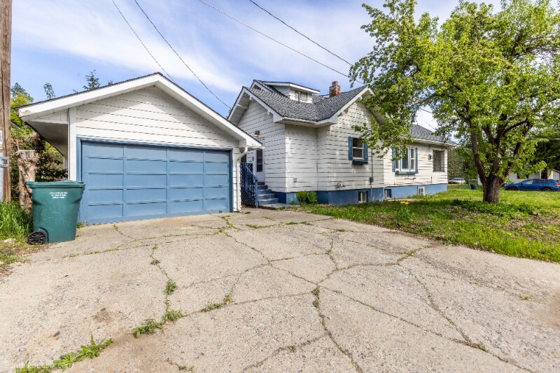 Building Photo - 101 E Miller Ave