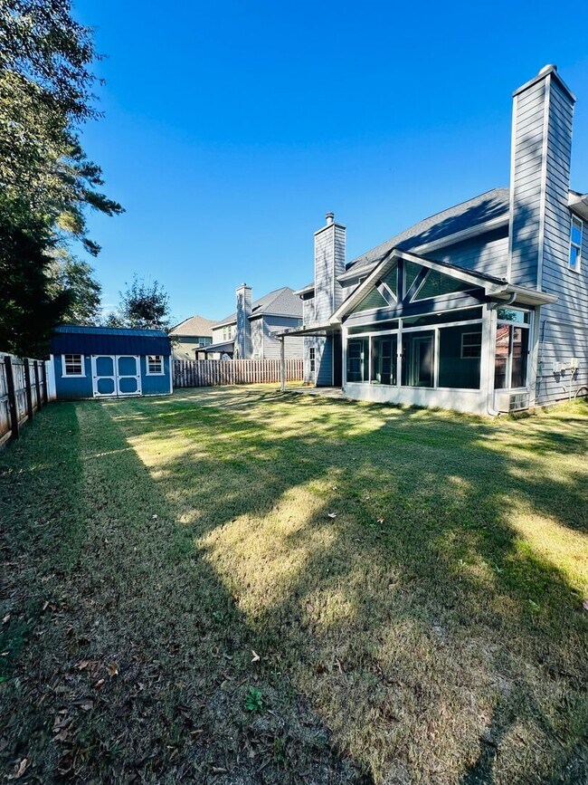 Building Photo - 205 Dog Fennel Ln