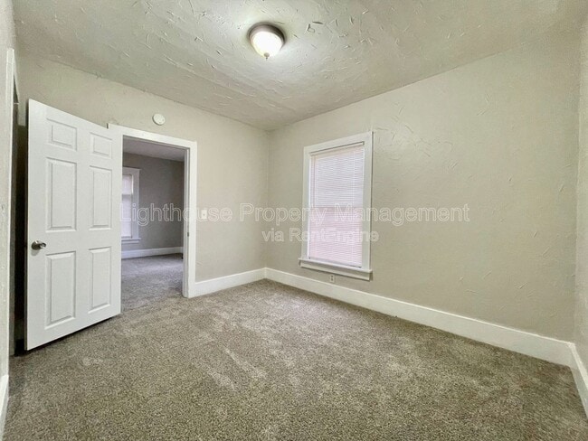 Building Photo - 2816 Park St