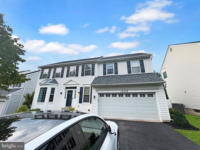 Building Photo - 12519 Royal Crown Dr