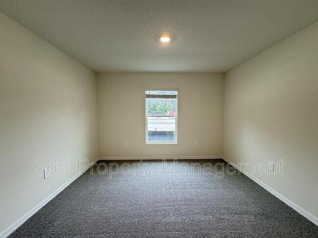 Building Photo - 11505 Timber Grv Ln
