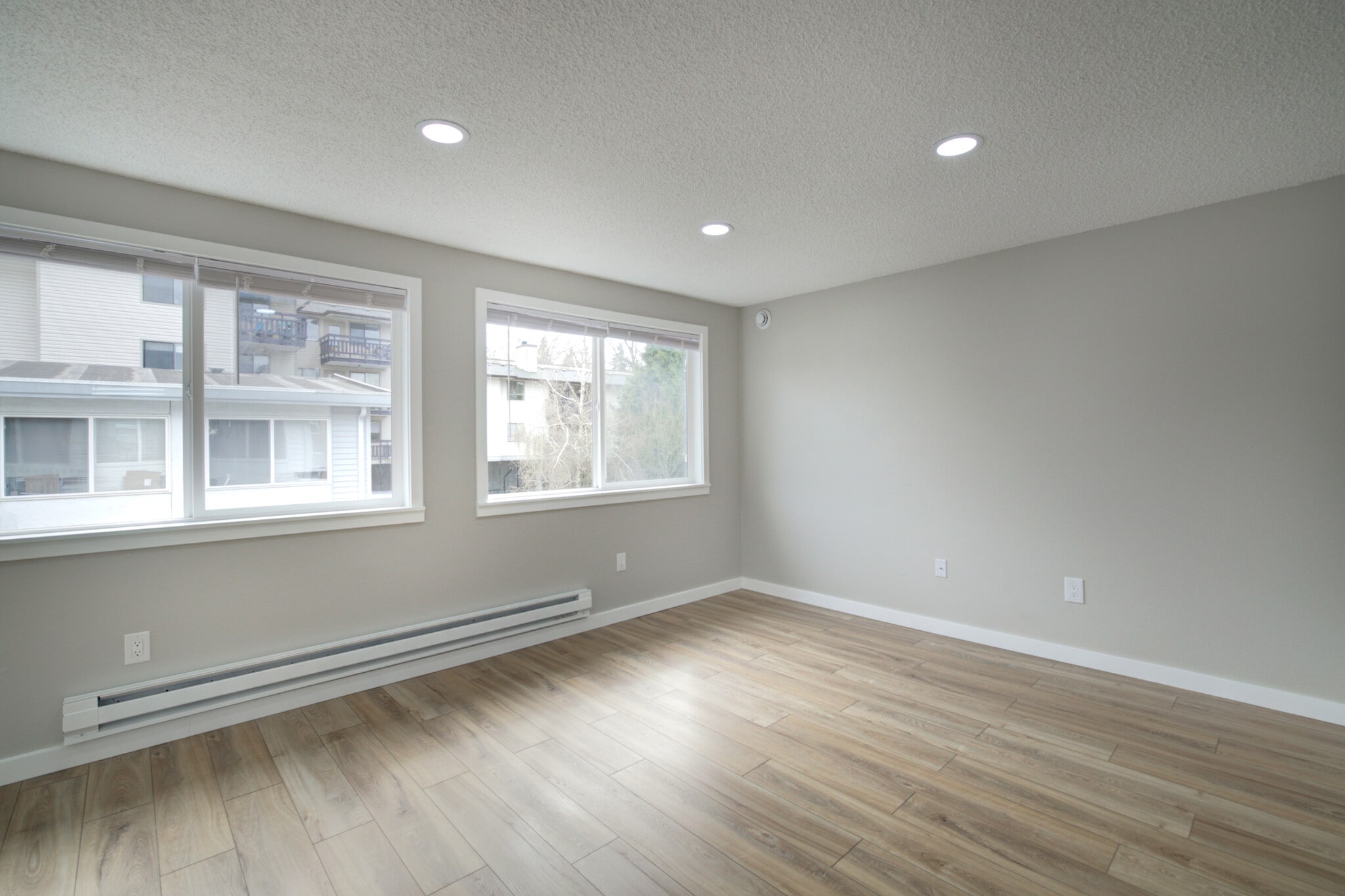 Building Photo - 13737 32nd Ave NE