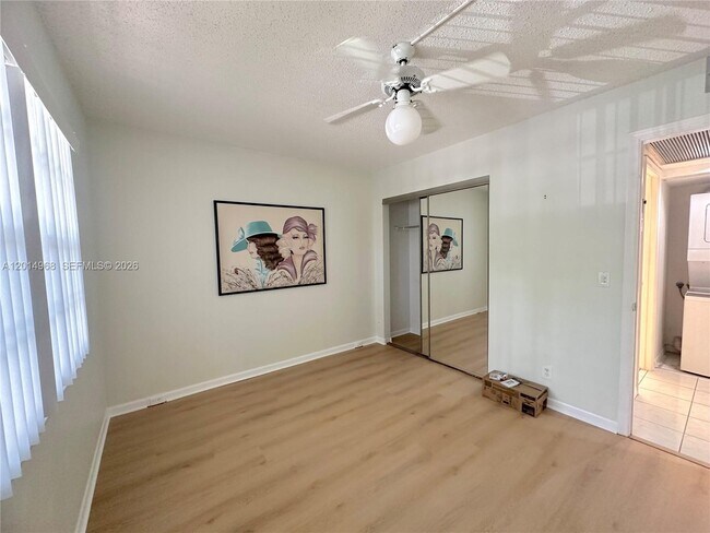 Building Photo - 1151 SW 128th Terrace