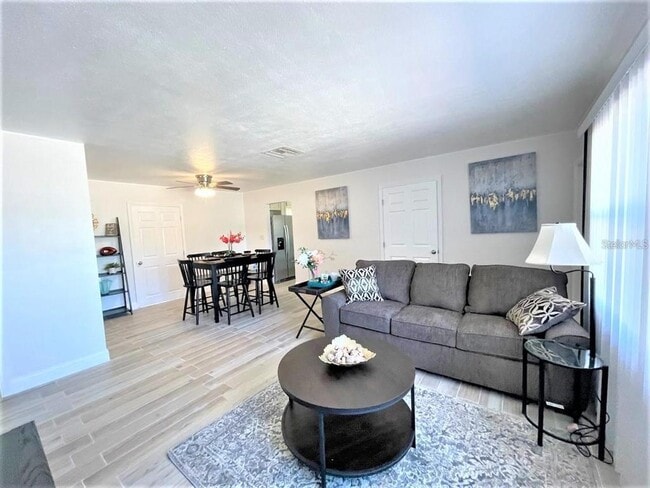 Building Photo - 12644 81st Terrace