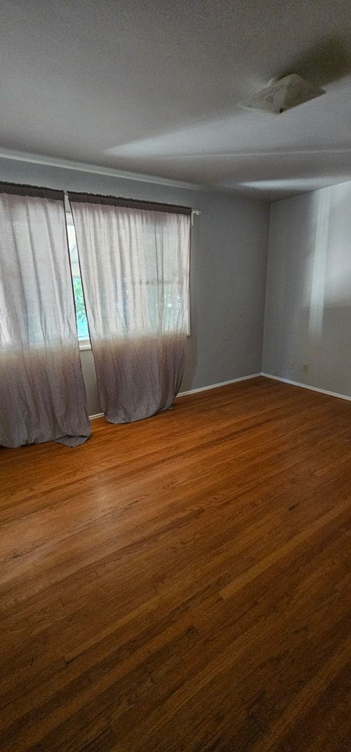 Building Photo - 3 bedroom Riverside home