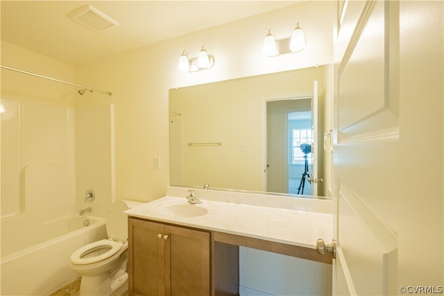 Building Photo - 18433 Palisades Ct