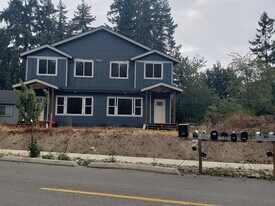 Building Photo - 2327 Sidney Ave