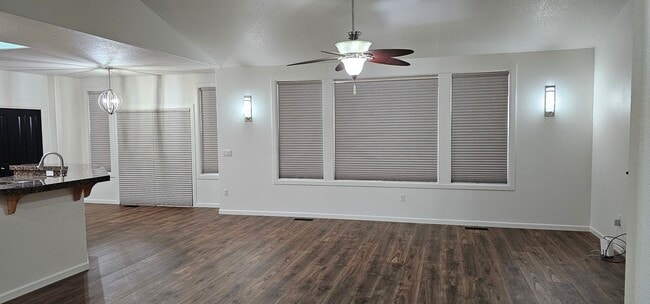 living room - 9610 NE 102nd St