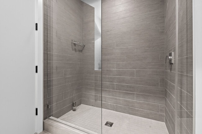 Building Photo - 111 S Peoria St