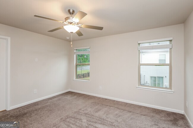 Building Photo - 5110 Glade Park Dr