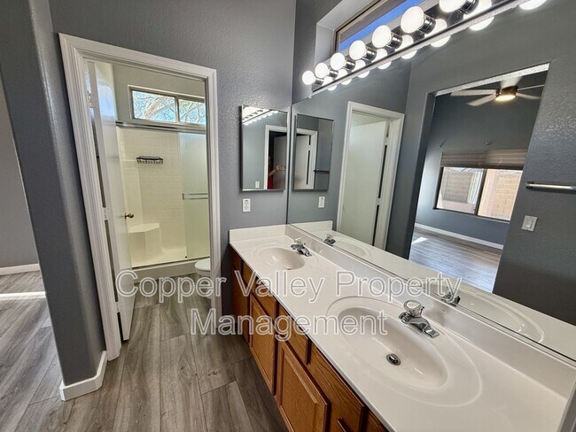 Building Photo - 3553 W Morse Ct