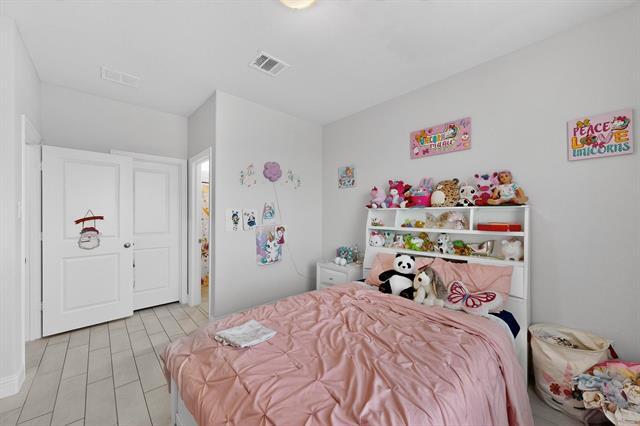 Building Photo - 504 Conestoga Pass