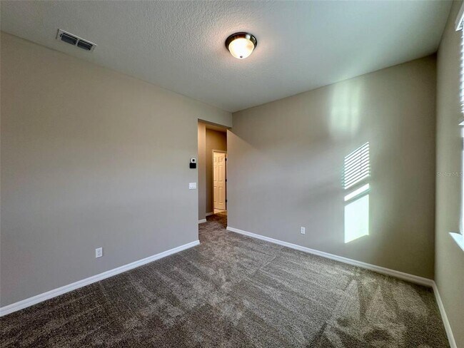 Building Photo - 4869 Lacewing Dr
