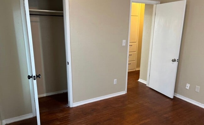 Building Photo - 3 bedroom 1 bath - Midwest City
