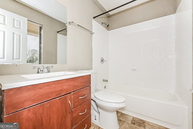 Building Photo - 8607 Forest Pointe Ct
