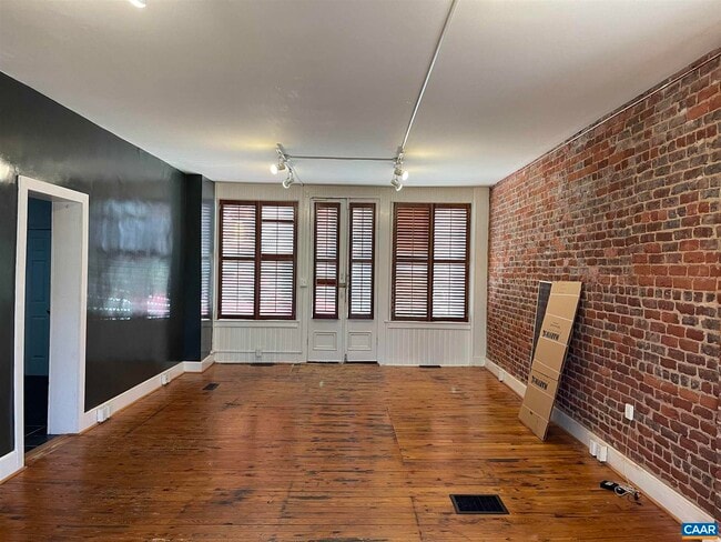 Building Photo - 311 5th St SW