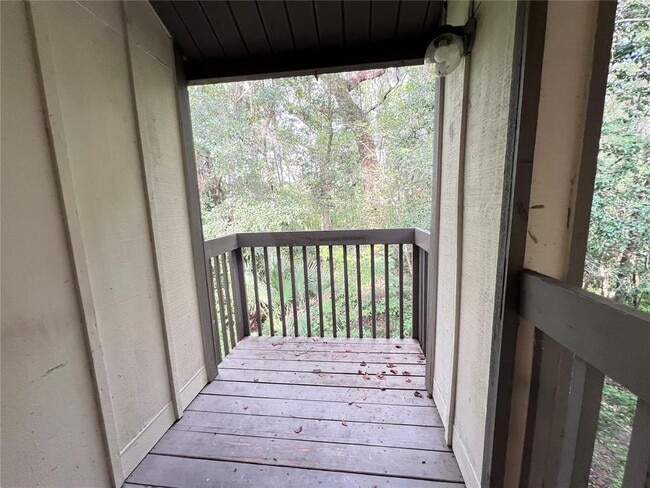 Building Photo - 313 SW 54th Dr