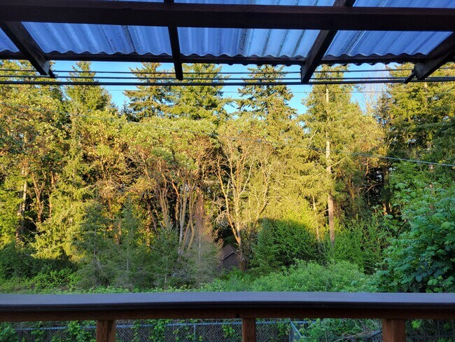 Building Photo - 5032 35th Ave SW